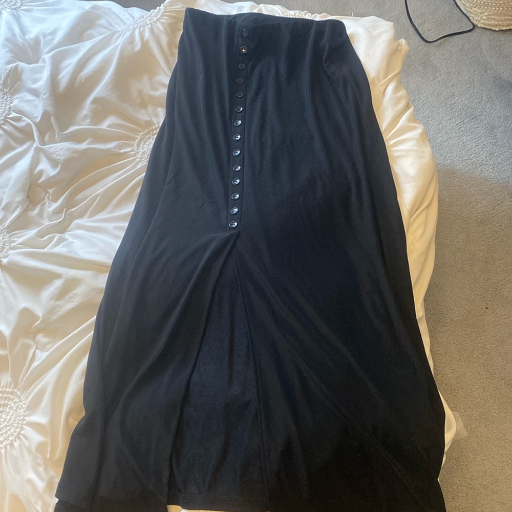 Long black skirt